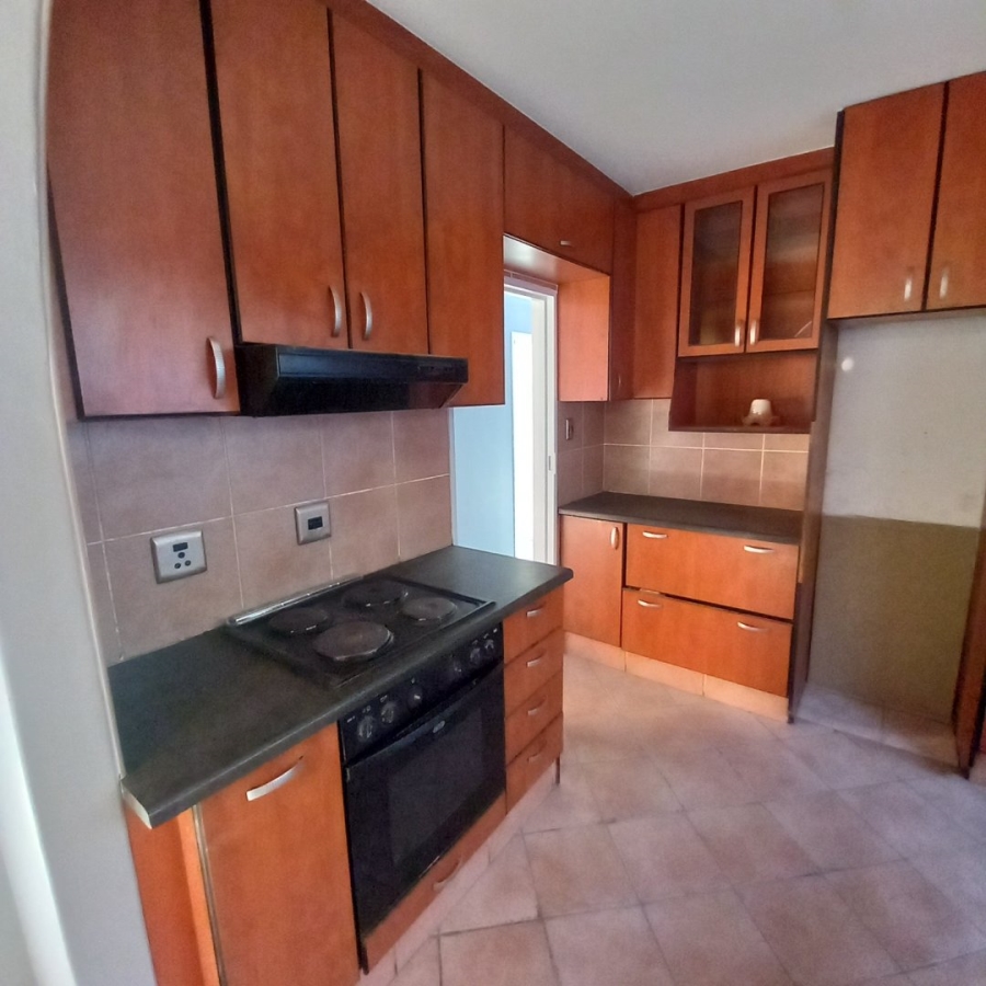 To Let 3 Bedroom Property for Rent in Elsies River Western Cape